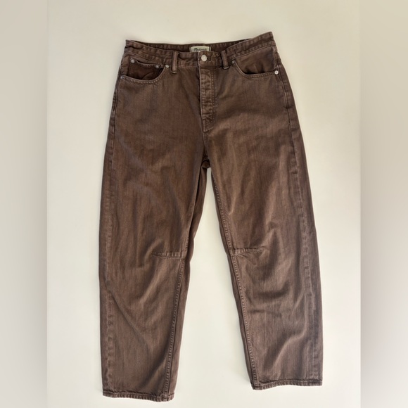 Madewell Darted Barrel Leg Jeans in driftwood brown - Picture 7 of 7